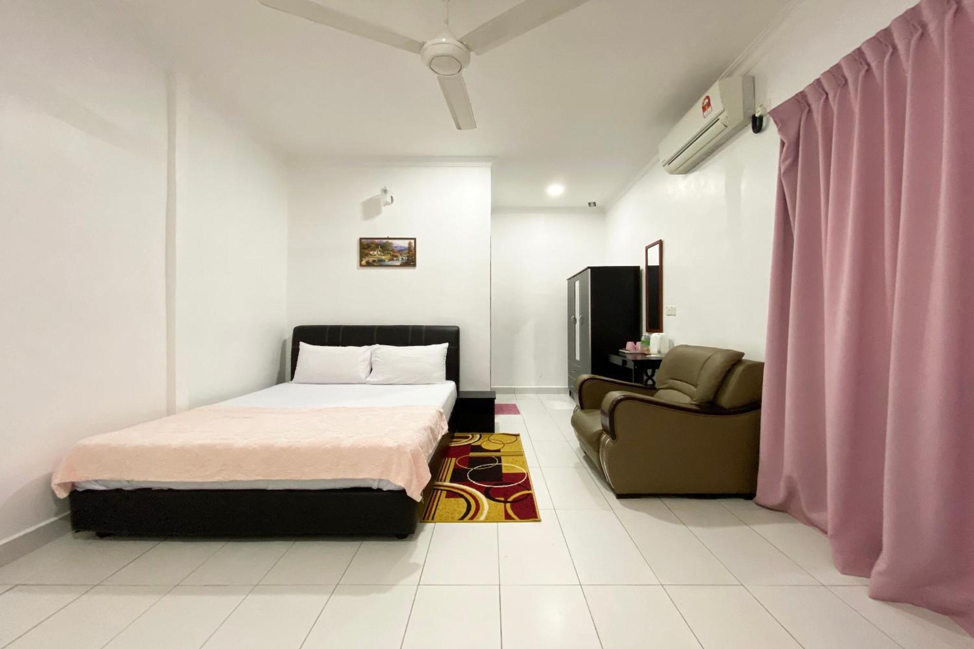 Oyo Home 90230 Dh Residence Kota Belud Exterior photo