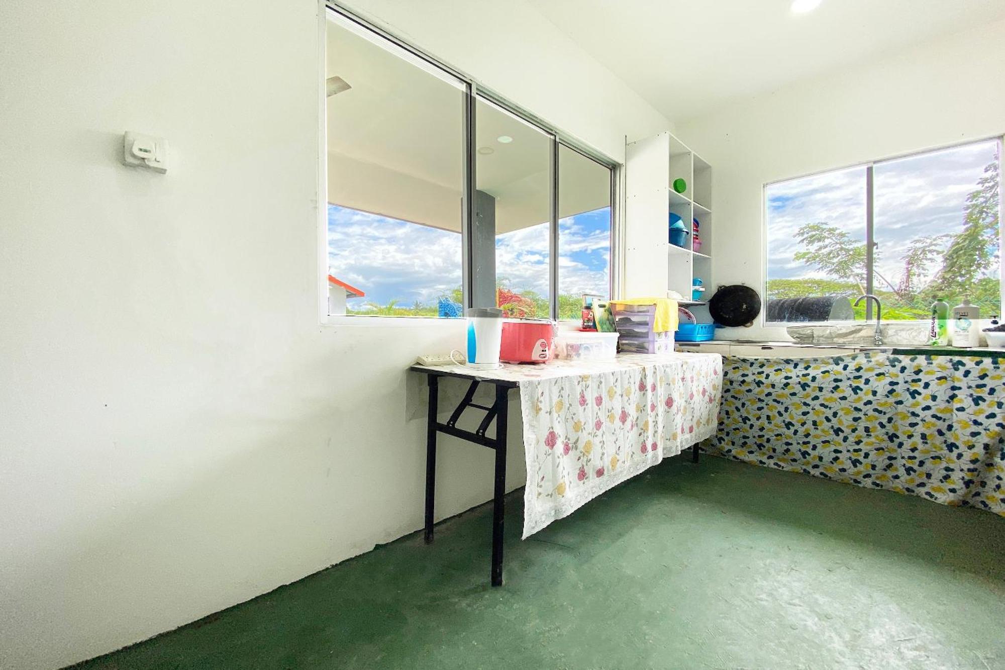 Oyo Home 90230 Dh Residence Kota Belud Exterior photo