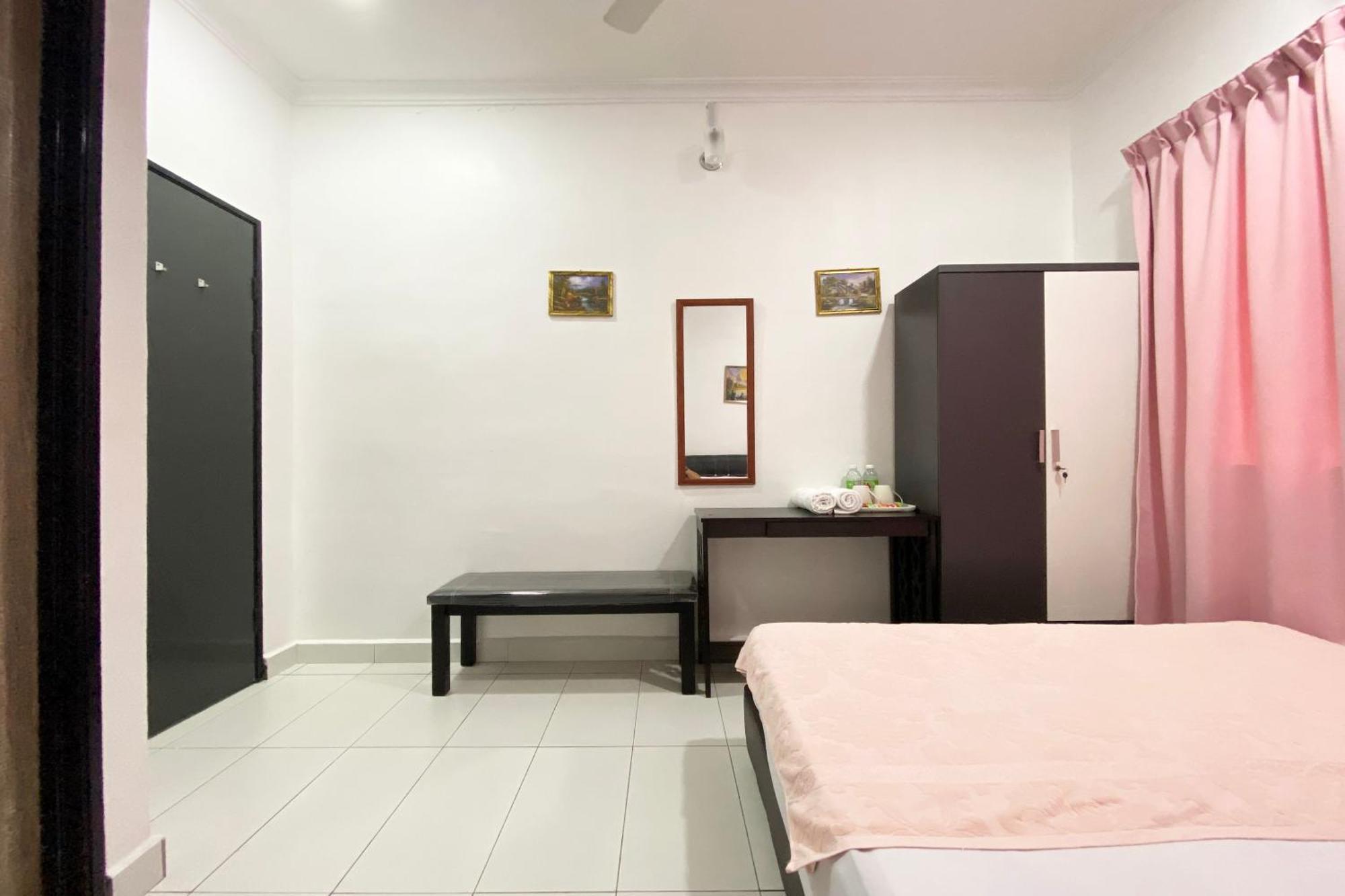Oyo Home 90230 Dh Residence Kota Belud Exterior photo